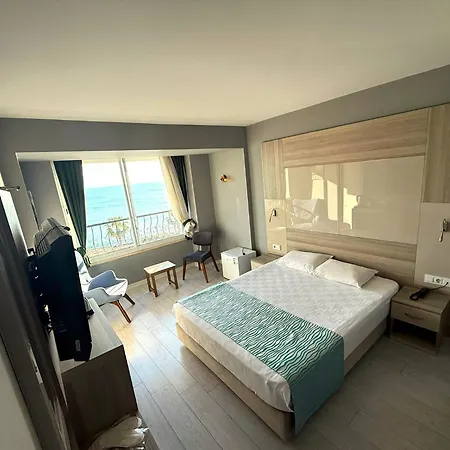 Hotel On Antalia